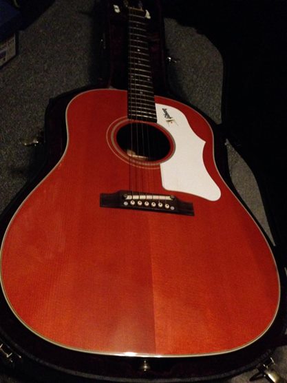 Gibson  Acoustic Guitar J-45